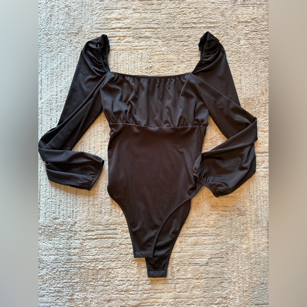 Elegant Black Bodysuit Med